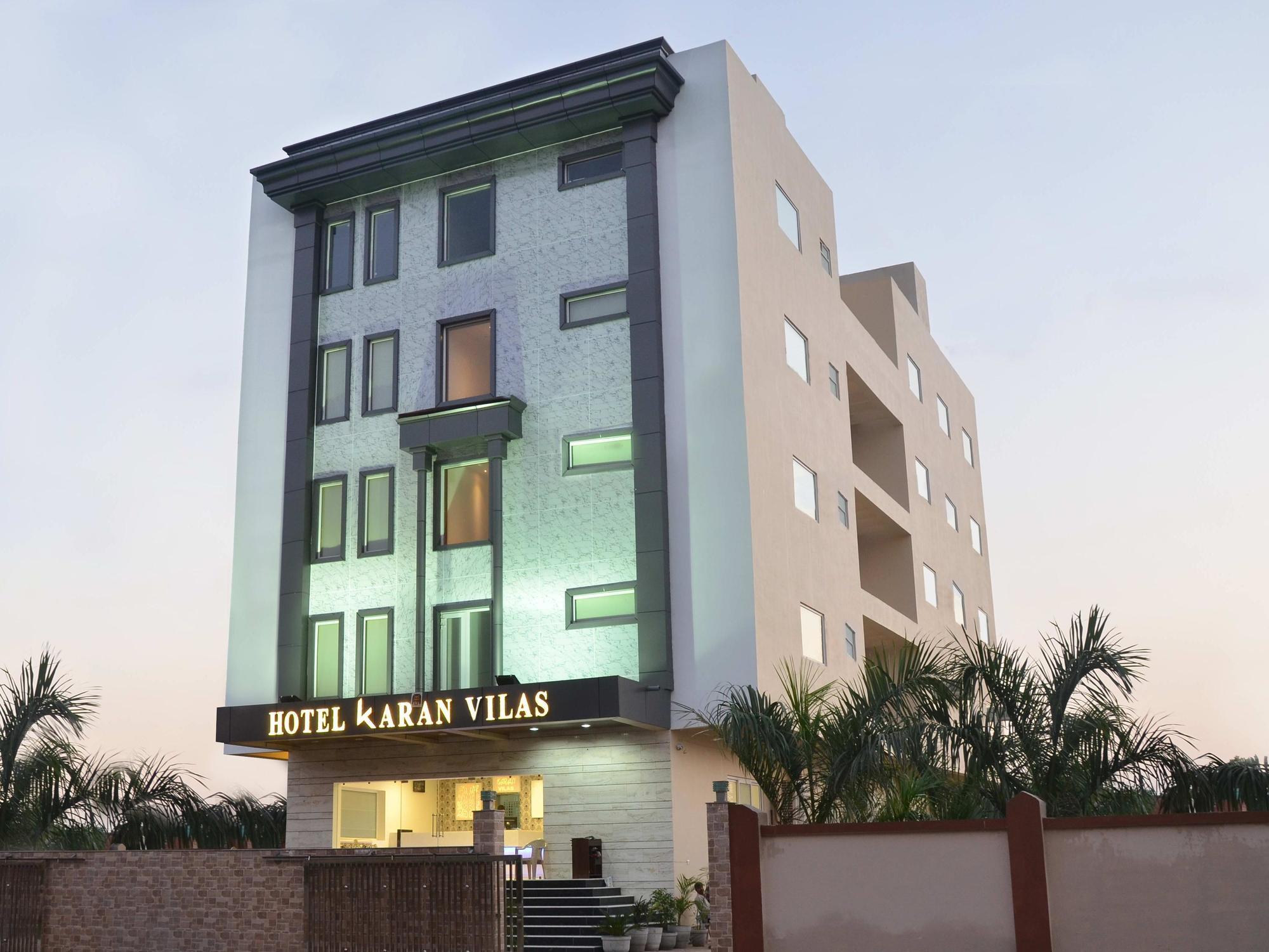 Hotel Karan Vilas Agra  Exterior photo